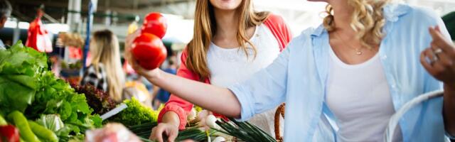 Radno vreme beogradskih pijaca tokom praznika: Gde možete u kupovinu i kad su skraćeni sati
