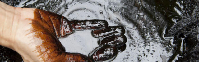 Новац од продаје венецуеланске нафте под контролом Америке