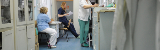 Utrčao izbezumljeni Crnogorac u ambulantu vičući da ga je ujela zmija, a onda…