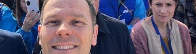 MINISTAR MALI OBJAVIO FOTOGRAFIJU IZ MEROŠINE: Sa divnim ljudima koji veruju u još bolju budućnost (FOTO)