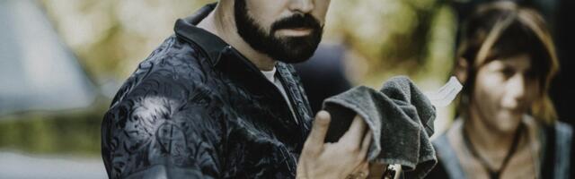 Baća iz lože bodrio Partizan! Navijači će se oduševiti kad vide s kim je bio - jedan od žestokih Grobara