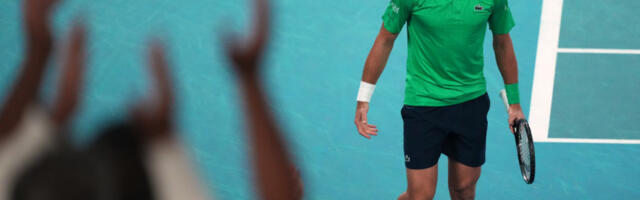 E, ZATO JE NAJVEĆI: Alkaraz pobedio Noleta, a pogledajte šta je Đoković ODMAH uradio! (VIDEO)