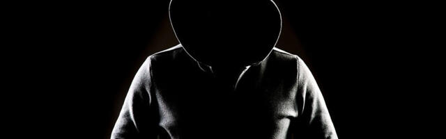 "MI SMO PANTERI!" Srednjoškolci zagorčali život muškarcu: Uzimali mu pare i skupocenu garderobu, pa objavili sraman snimak na TikToku!