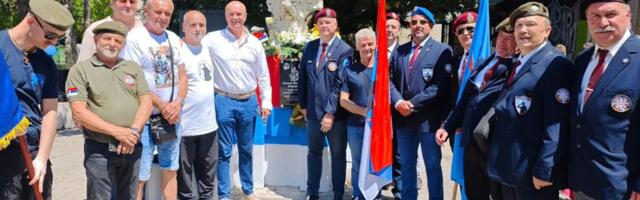 Otkrivanje spomen ploče Nikoli Miražiću