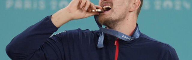 ŽELELI SU PO SVAKU CENU DA IZBEGNU ORLOVE "Amerikanci se plašili Srbije, navijali protiv, sve zbog Jokića"