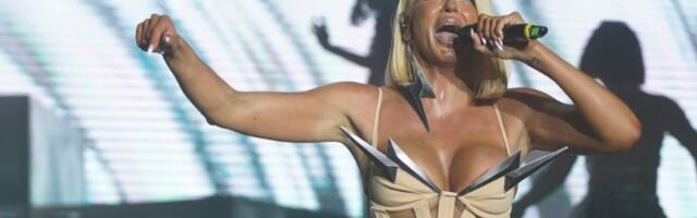 Karleuša zapevala Cecinu pesmu "Beograd"! Slušate na sopstvenu odgovornost (VIDEO)