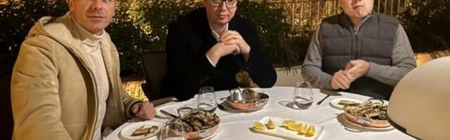 POSLE NAPORNOG DANA MALI ODLUČIO DA OBRADUJE VUČIĆA GIRICAMA! Predsednik odmah sve objavio: "Uglavnom, jeo sam samo ja i kriv sam što moraju na minusu da sede"