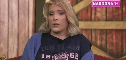 "MALTRETIRALI SU ME, NJEGOVA MAJKA MI JE SPREMILA SUPICU IZ KESE I PRAZNU PITU..." Bolna ispovest Jelene Golubović nakon razvoda: Muž me PRODAO ZBOG PRASETA...