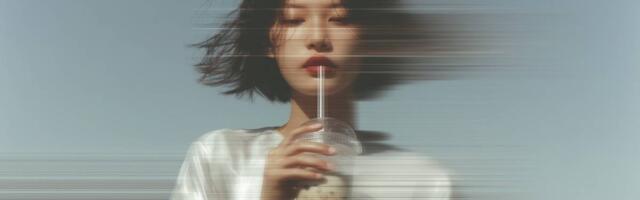 “Everyone is Chinese now” je TikTok trend koji nas tera da usporimo