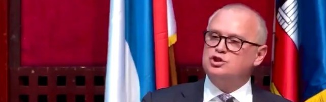 "Pogrešio sam, je l' mislite da treba da me obese?!