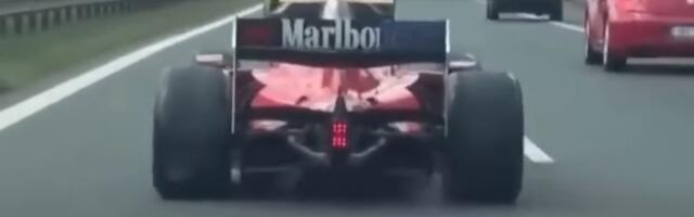 Čovek u Češkoj izašao sa Ferrari Formula 2 bolidom na lokalni autoput