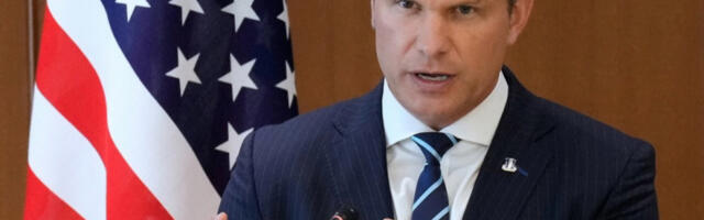 Хегсет брани америчке ударе на бродове са дрогом