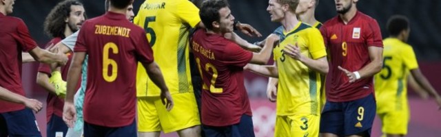 AUSTRALIJANCI BLISTAJU U JAPANU, A PONAŠAJU SE KAO DIVLJACI! Oštetili sobe, pa se ponapijali u avionu za Sidnej