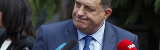 DODIK O "TAJNOJ" DEPEŠI PREDSEDNIKU SRBIJE: Dokument dostavljen Vučiću poznat svima, POSLAĆU GA MILANOVIĆU I IZETBEGOVIĆU