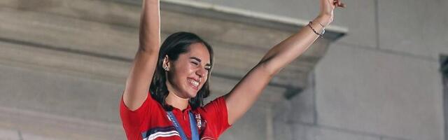 Bravo, bre! Aleksandra Perišić osvojila zlatnu medalju!