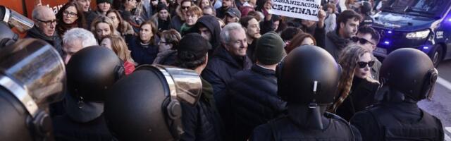 (FOTO/VIDEO) Globalni napad blokadera: Posle Nemačke stradala i Španija - Svi imaju iste zahteve! Ko ovo orkestrira?!