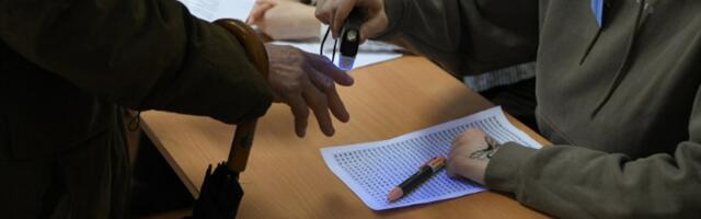 Obrađena sva biračka mesta: Koalicija oko SNS ima mandat više od studentske liste