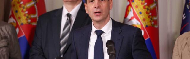 "POZNAJEM LJUDE KOJI SU GLASALI ZA VUČIĆA" RAT BLOKADERA NE JENJAVA! Sergej Trifunović: Zaista bih voleo da upoznam nekog ko bi glasao za Miloša Jovanovića