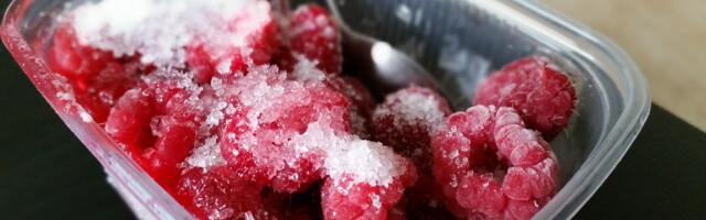 Nemačka otkrila virus hepatitisa A u smrznutom voću iz Srbije
