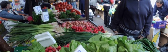 Svi zastanu kad prođu pored ove tezge na pijaci i razlog je genijalan