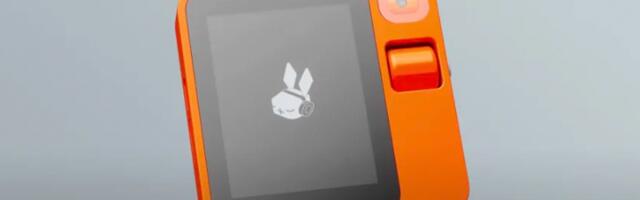 Rabbit R1 – razigrani AI asistent