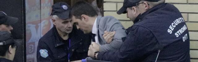 Petrović: Iz skupštine me izbacuje mafijaška hobotnica jer govorim istinu VIDEO