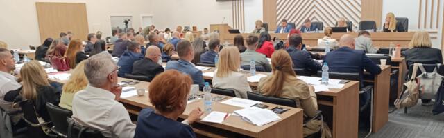 Danas sednica Skupštine grada Beograda: Na dnevnom redu Generalštab i Apoteka Beograd