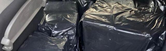 PAO ŠVERCER KOD VRANJSKE BANJE! U "citroenu" vozio preko 100 kilograma rezanog duvana, oštetio državu za više od milion dinara (foto)