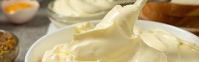 Domaći majonez od viška vaskršnjih jaja: Gotov je za 10 minuta, a ide uz svako jelo