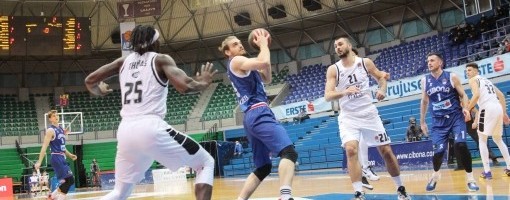 Partizan slavio protiv Cibone u Zagrebu