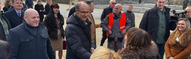 Premijer Đuro Macut u radnoj poseti Vrnjačkoj Banji: Fokus na zdravstvo, obrazovanje i razvoj turizma (FOTO)