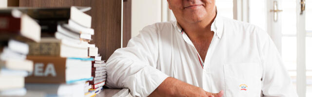 Kako je ubijeno srpsko novinarstvo: Knjiga Manojla Vukotića o „medijima sa nanogicom“, „patriotama“ i „izdajnicima“