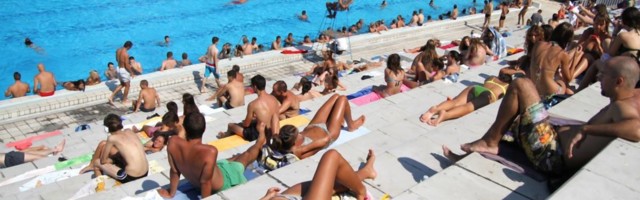 Bazen u Novom Pazaru "razdvaja" muškarce i žene, a komentari na mrežama pokazuju naš nizak prag poštovanja