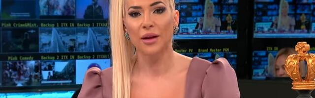 "OPROSTITE MI..." Jovana Jeremić nije ni slutila da će joj se ovo desiti pred gostom, ODMAH PREKINULA PROGRAM! (VIDEO)
