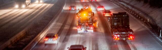 Haos na putevima u Nemačkoj zbog snega i leda: Stotine nesreća, broje se mrtvi
