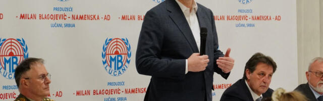 Вучић из Лучана: Србија гради снажну одбрану и улаже у наменску индустрију