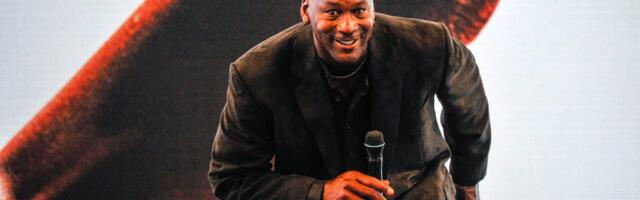 Ružičaste „džordanke“ zapalile internet: Da li biste ih kupili?