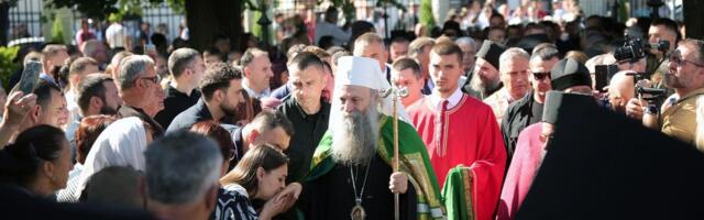 Parastos za 3.267 ubijenih Srba: Patrijarh Porfirije poveo litiju