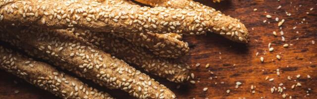 Kad jednom probate ove susam štapiće zaboravićete na pekaru: Sve sastojke već imate u kuhinji, vredi probati