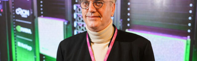 ​Чадеж: Србија добила суверену АИ фабрику