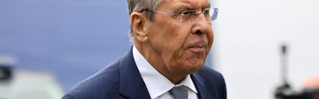 Lavrov: Nećemo trčati ni za kim