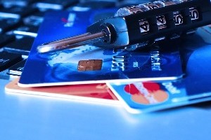 Како да заштитите своје рачуне и платне картице од хакера