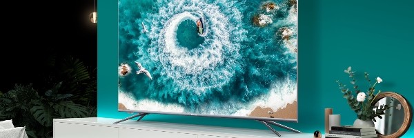 Hisense ULED serija televizora: vrhunski kvalitet po razumnoj ceni, ovog i narednog meseca uz praktičan poklon