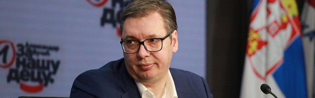 Vučić pričom o kovid bolnici zatekao i vlast u NS!