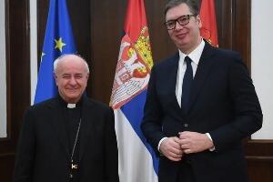 Вучић: Упознао сам кардинала Паљу са актуелном ситуацијом на КиМ