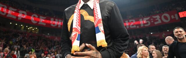 Kvinsi Miler oduševio navijače još jednom: Kada je ljubav čista... /FOTO/