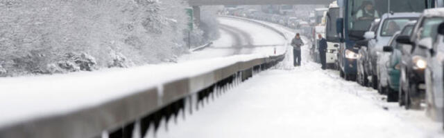 Олуја Горети опасна по живот: Британија под највишим степеном узбуне