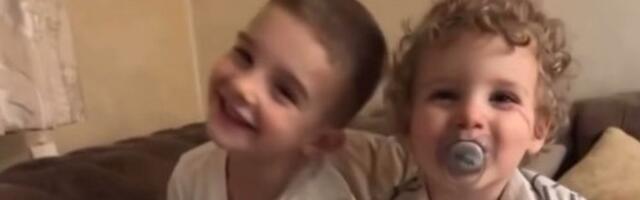 Bogdanin kućni video raznežio sve: Željko namršten pokazuje mišiće, mali Krstan ne skida osmeh