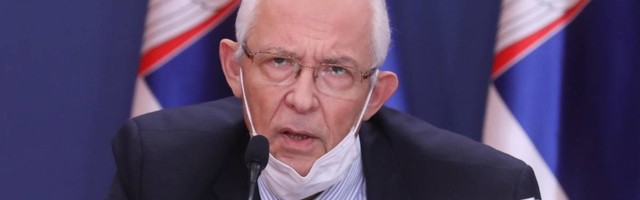 Mi smo nedisciplinovan narod koji živi kao u bunkeru: Kon je ponovo besan jer u kafićima skidamo maske dok pijemo kafu