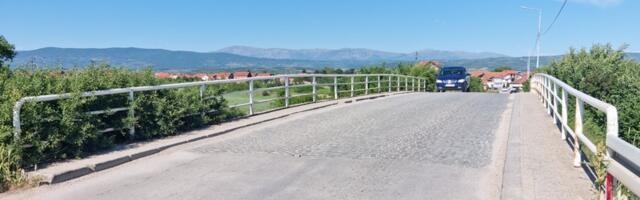 Kamion udario biciklisti u blizini leskovačkog naselja Ančiki